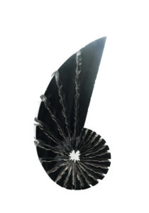 5. DEBUT - black Belgian marble - 71 x 22 x 12 cm / Unpredictable beginning / Commencement imprévisible.